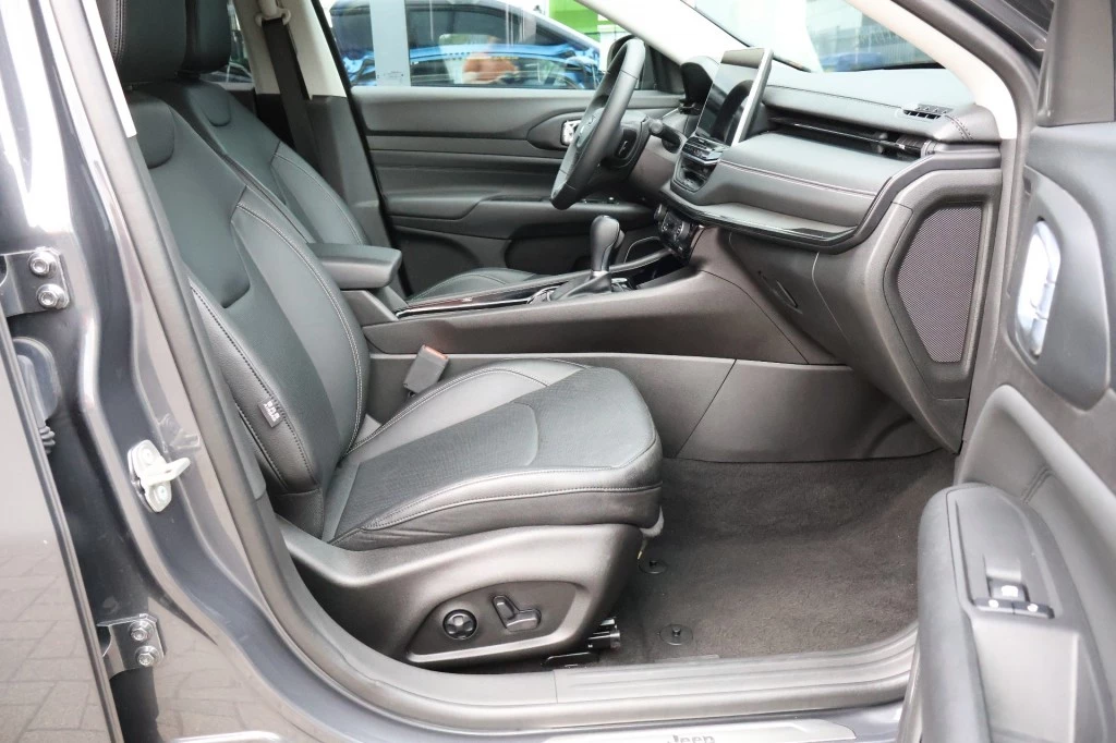 Jeep Compass 2025 - 1.5T SUMMIT e-HYBRID Automaat / Vol leder / 19 inch afbeelding 26
