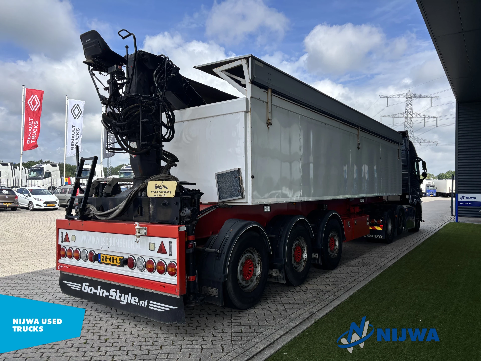 Volvo FH 2017 - FH16 750 6x2/4 i.c.m. KWB P3 oplegger met Hiab 1185 83 kraan obrázek 3
