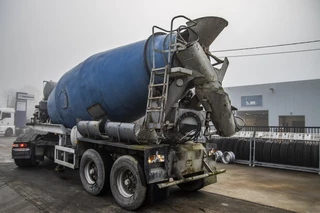MOL N/A 2000 - BETON MIXER/MALAXEUR/MISCHER 12M3+MOTOR/MOTEUR obrazek 2