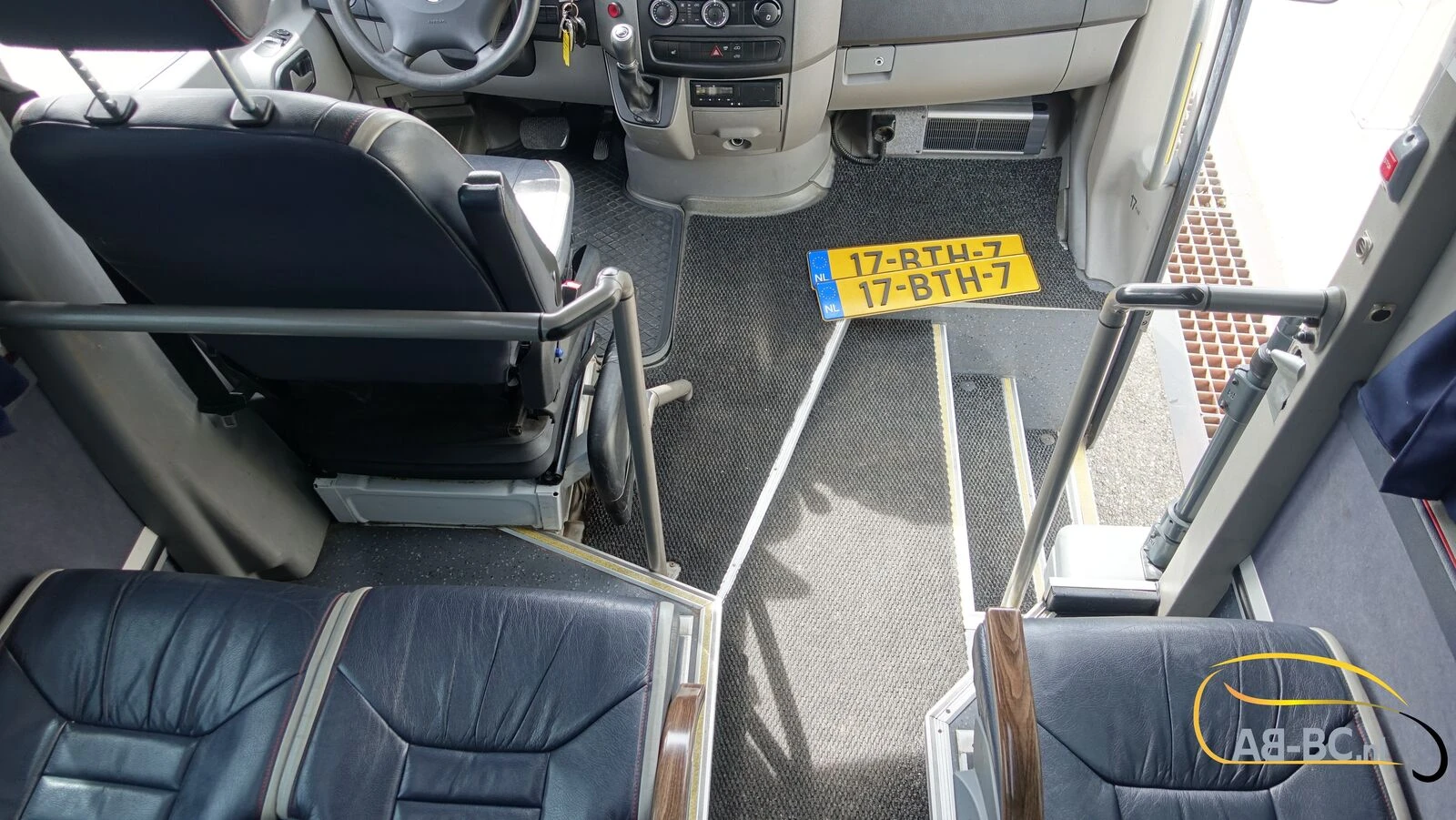 Mercedes-Benz Sprinter 2015 - Altas 17 Seats EURO 6 изображение 38