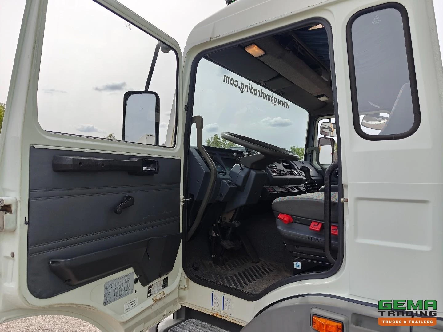 Renault G270 1994 Bild 17