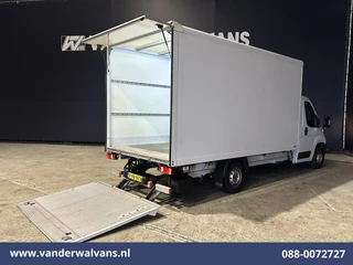 Peugeot Boxer 2022 - 2.2 BlueHDi 141pk Bakwagen 436cm Lang Laadklep Euro6 Airco | 1055kg laadvermogen | Cruisecontrol bild 2