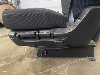 DAF N/A - 2296479 / 2437892 CHAUFFEURSSTOEL LUXURY MET DAF-LOGO immagine 2