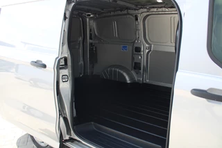 Ford Transit Custom 2024 - 300 2.0 TDCI L1H1 Trend 136pk - Carplay - Android - Camera - LED - Stoelverwarming - 70l tank - Rijklaar obrazek 9