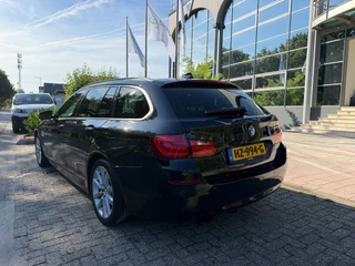 BMW 5 Serie 2011 - Touring 523i High exe aut panorama/leer,navi,boekjes afbeelding 3 miniatuur