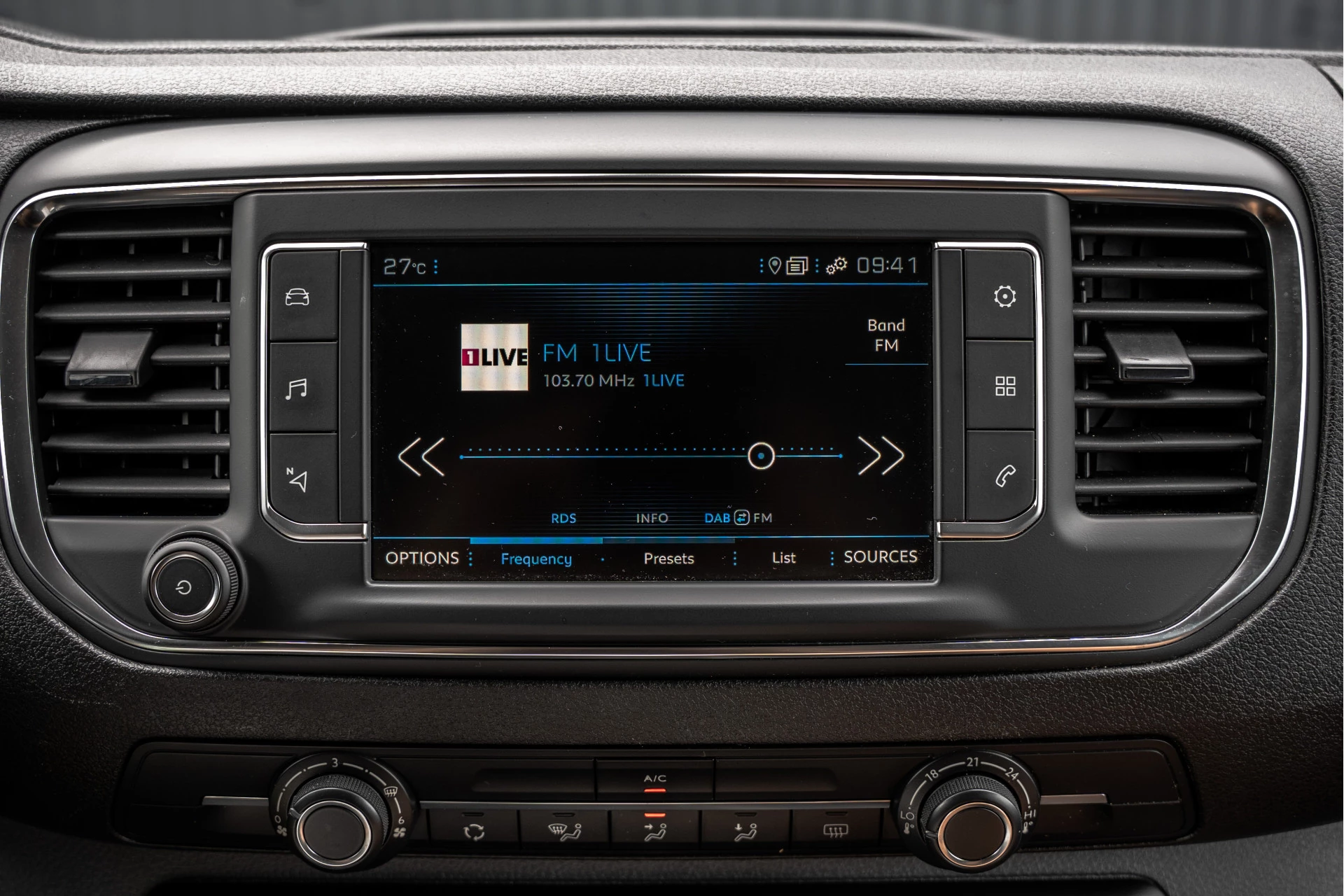 Peugeot Expert 2019 - 1.5 BlueHDi 120 | 120 PK | Cruise | 1e Eigenaar | Navi | Airco Bild 21