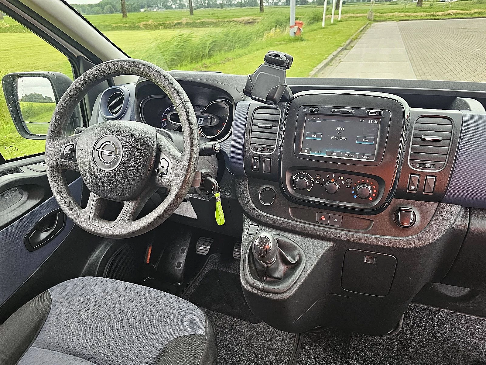 Opel Vivaro 2017 - 1.6 Bild 8