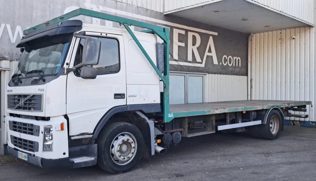 Volvo FM 2002 - 9 - 260 , Manual Gearbox , French Truck изображение 1
