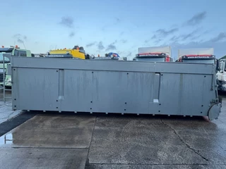 Diversen N/A - HYDRAULIC ROOF - 620CM L zdjecie 4