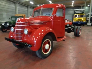 International D 30 1938 - 4 TONNER image 1