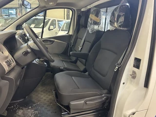 Renault Trafic - 1.6DCI L1H1 Ambulance UNUSED NIEUW Airco Cruisecontrol 3X Op Voorraad nieuw en on gebruikt bild 21