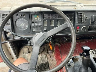 Iveco Turbostar 1989 - 190-38 , 6x2 , V8 Watercooling , 3 Way Tipper , Spring Suspension , Manual bild 16