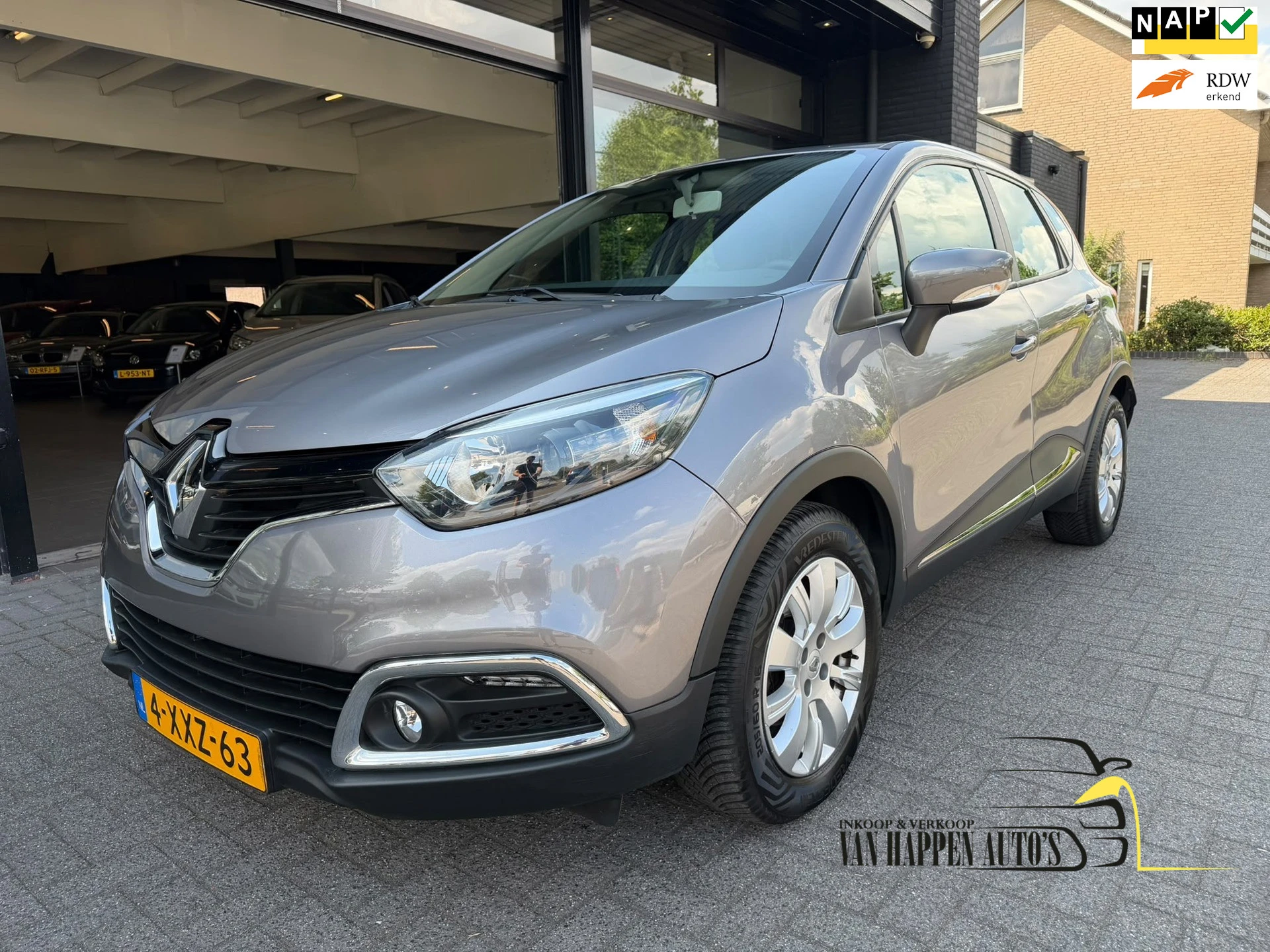 Renault Captur 2014 - 1.2 TCe Expression obrázek 1
