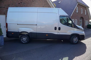 Iveco Daily 2026 - 210 pk L2H2 Aut. 3500KG Laadvermogen afbeelding 2 miniatuur