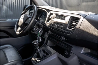Opel Vivaro 2021 - 2.0 L2H1 | 150 PK | Cruise | Airco | Imperiaal | Trekhaak bild 2