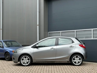 Mazda 2 2010 - 1.3 TS Plus bj.2010 Clima|Lm velg|Nap. image 2 thumbnail
