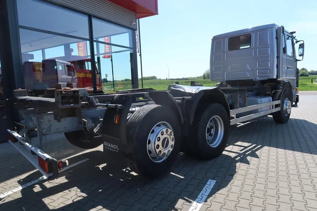 Scania R 1981 - R142-V8 R142-380 Chassis Cabine imagem 4
