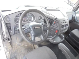 DAF XF 106 2016 - 510 8X2 TRIPLE NL TRUCK obrazek 7