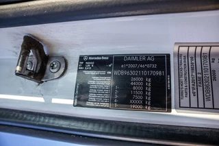 Mercedes-Benz Actros 2018 - 2645 L obrazek 15