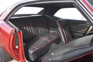 Pontiac Firebird 1968 - 400 | Volledig gerestaureerd | obrazek 21