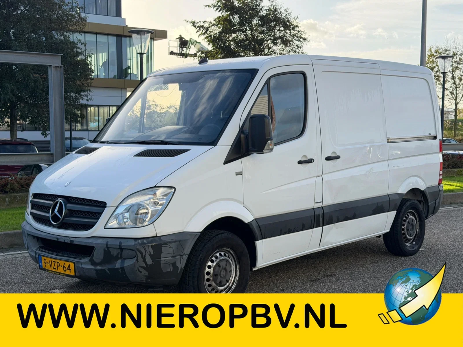 Mercedes-Benz Sprinter 2012 - 213CDI L1H1 Automaat Airco Trekhaak image 1