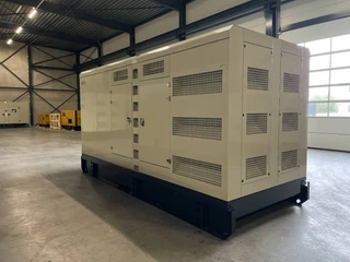 Hyundai 2025 - DP222LC - 825 kVA Generator - DPX-19858 afbeelding 3 miniatuur