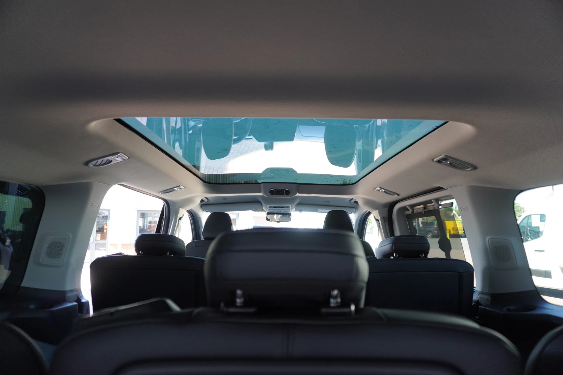 Ford Transit Custom 2026 - 340L 2.5 PHEV 233PK L2H1 Titanium X 8 Persoons PHEV Automaat immagine 24