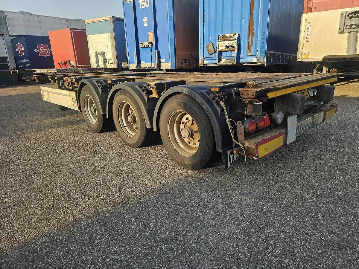 Krone SD / REAR SLIDER / DUTCH CHASSIS / BPW DRUM. 2015 obrázek 4