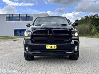 Dodge Ram 1500 2014 - 5.7 V8 Crew Cab 6'4 sport black out MARGE immagine 2