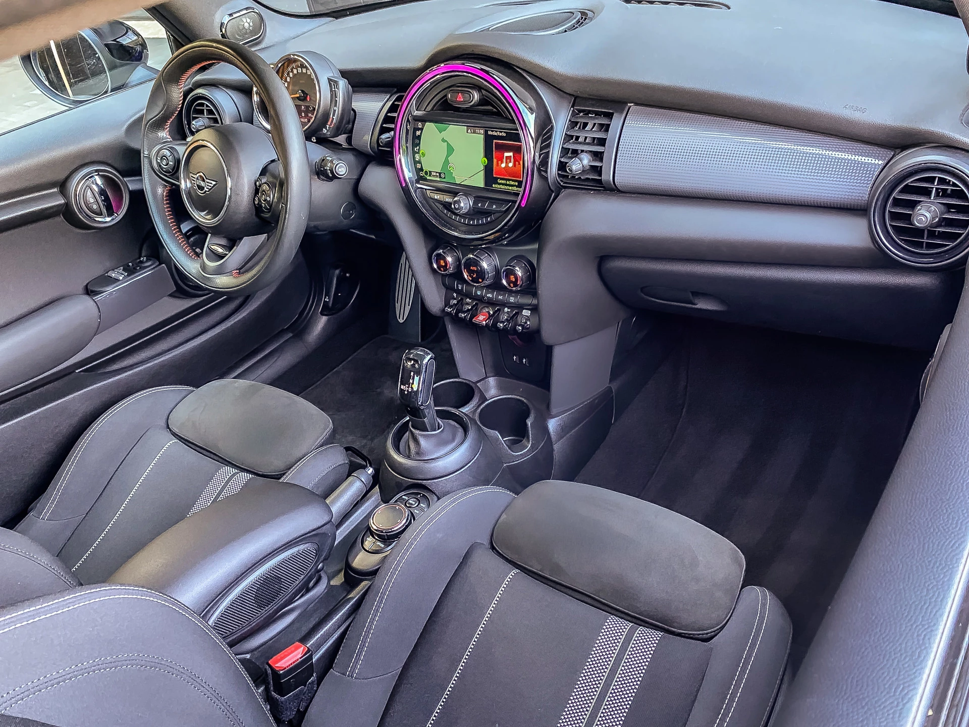 MINI Cooper 2019 - 136PK Automaat John Cooper Works obrázek 6