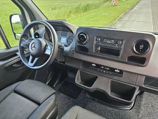 Mercedes-Benz Sprinter 2022 - 317 image 8