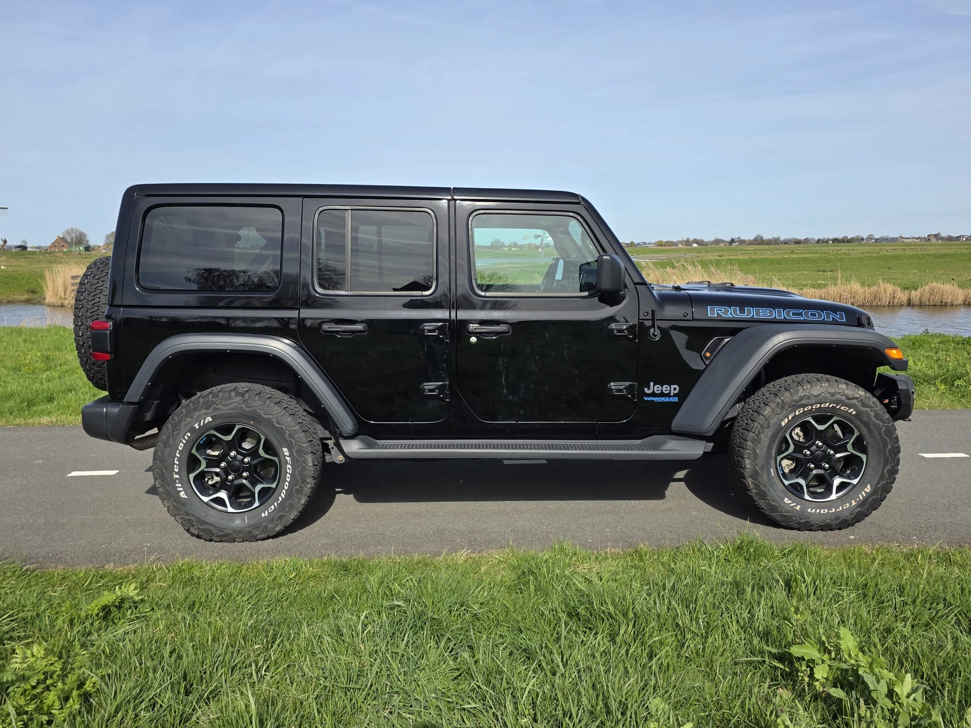 Jeep Wrangler 2022 - 4XE Rubicon - Cabrio/Hardtop - 4x4 - Hybride - 21.836 km - WARN - Alpine afbeelding 3