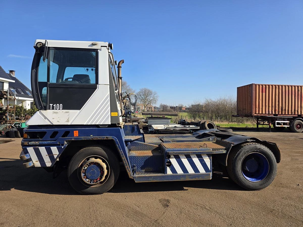 Terberg RT 282 | 4X4 |TURNING CHAIR| AUTOMATIC GEAR|25885 HOURS. 2008 image 2
