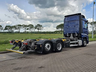 Mercedes-Benz Actros 2023 - 2553 zdjecie 3