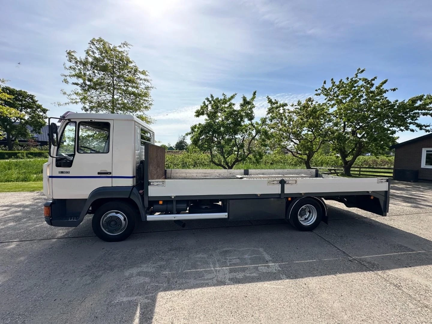 MAN L33 2000 afbeelding 2