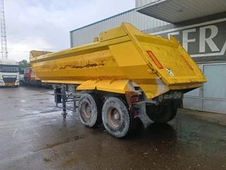 Fruehauf N/A 1998 - 2 Axle Steel Tipper , Spring Suspension , Drum Brakes image 5