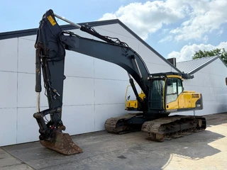 Volvo 2011 - EC290EL - Quick Coupler / Hammer Lines / Auto Lube imagen 2 miniatura
