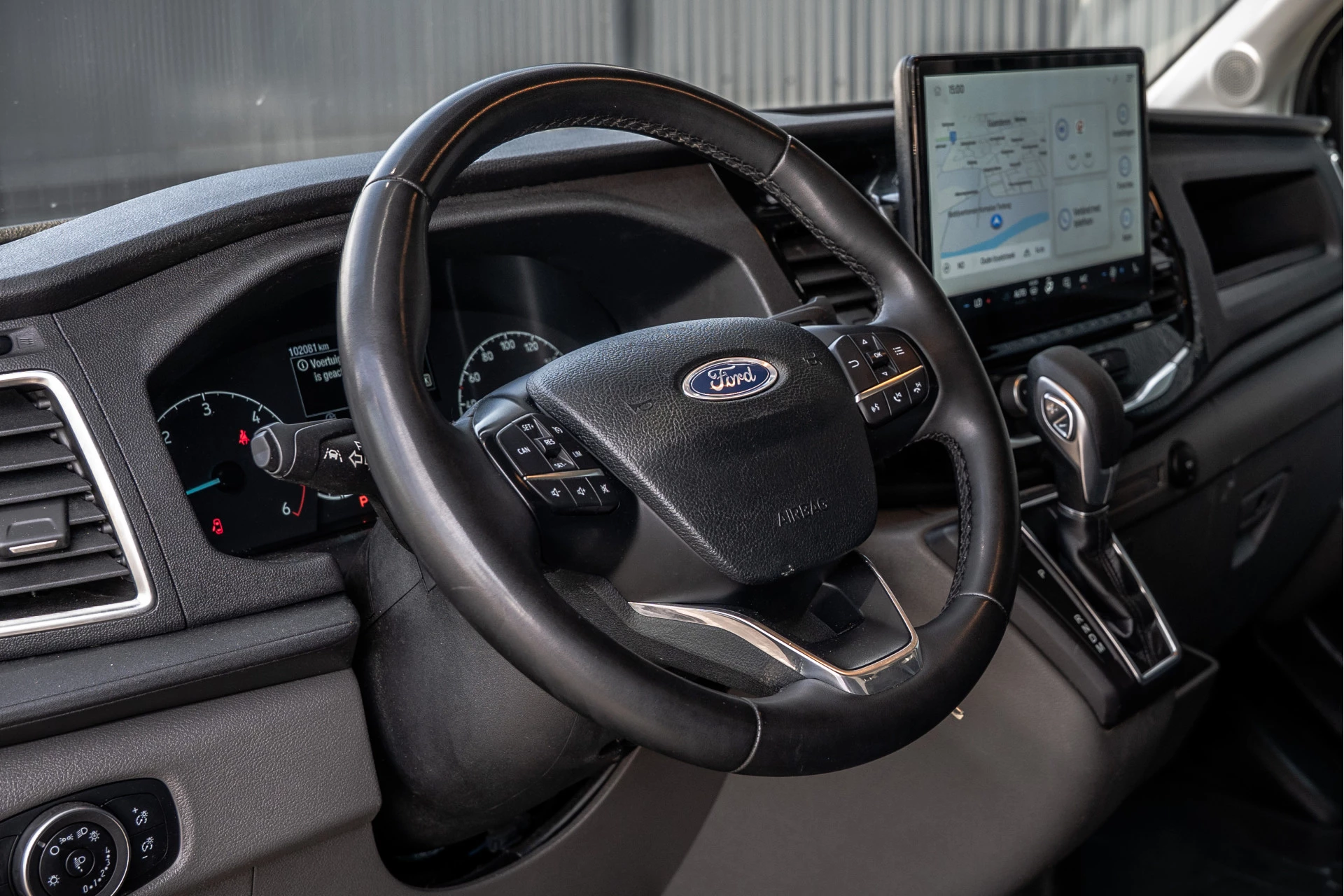 Ford Transit 2023 - 2.0 EcoBlue L3H2 | 170 PK | Automaat | Trekhaak 3.5T | 1e Eigenaar | 360° Camera | Carplay | PDC | Trekhaak afbeelding 11