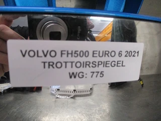 Volvo FH - FH500 TROTTOIRSPIEGEL EURO 6 2021 MODEL afbeelding 2 miniatuur