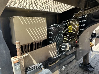 Broshuis N/A 2015 - 3ABSD Lowloader 3-axle / GVW: 53.000kg / Neck: 23.000kg / hydraulic steering + ramps + loading table / 4.60m extendable / winch / liftaxle immagine 43
