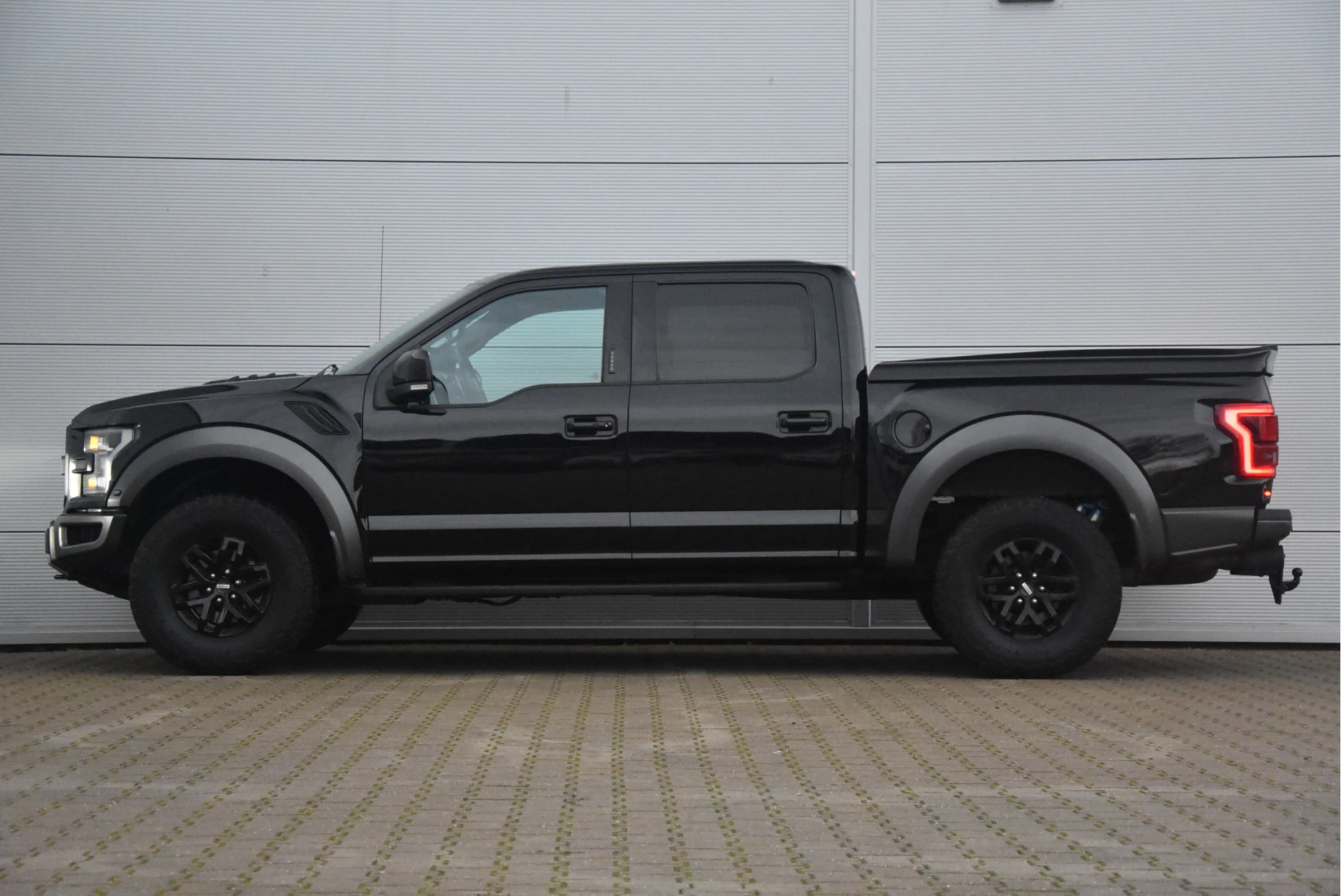 Ford F-150 2018 - USA 3.5 V6 Ecoboost SuperCrew Raptor | LPG | obrázek 4