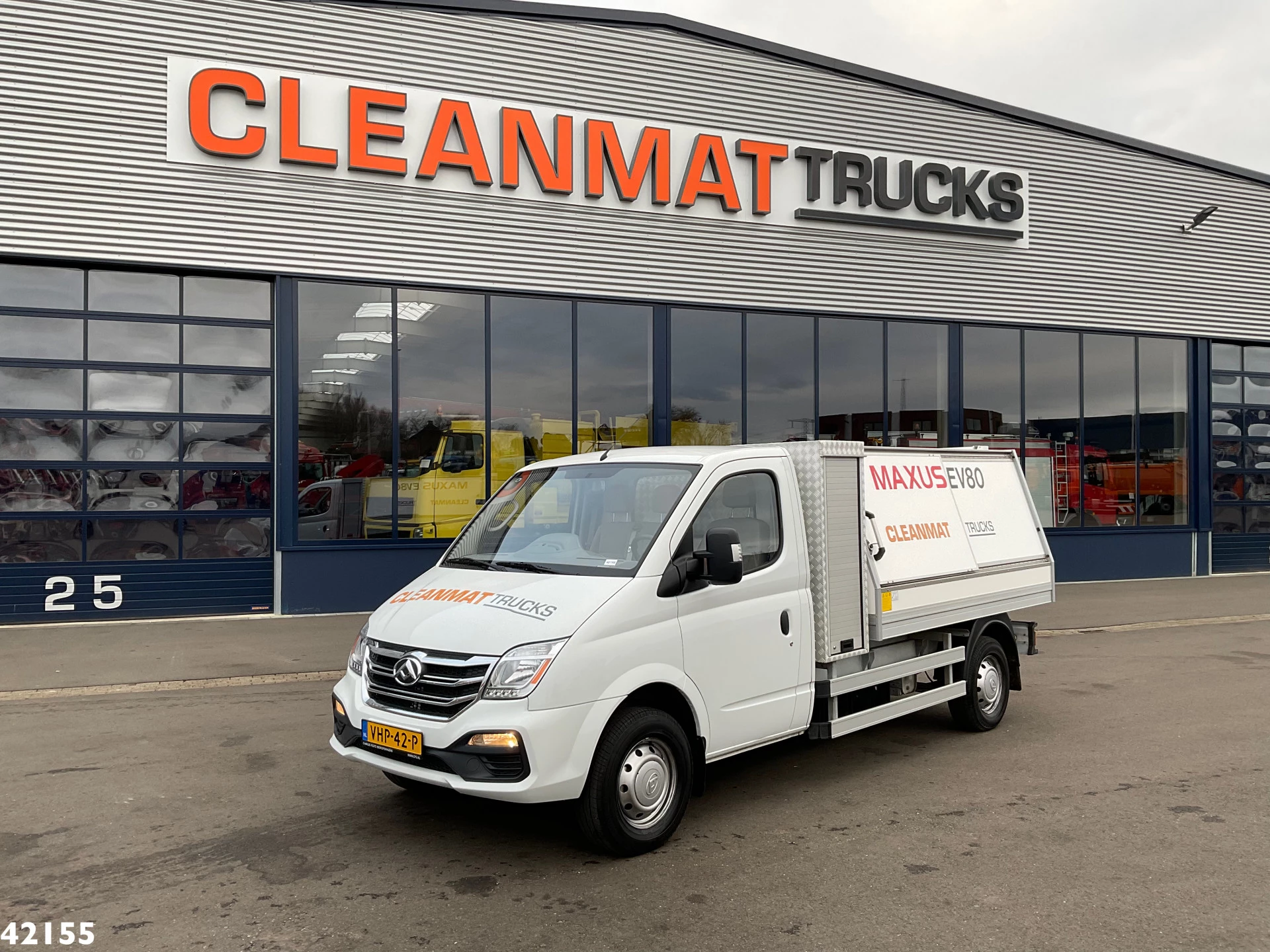 Maxus EV80 2021 - SAIC LWB Veegvuilkipper 100% elektrisch afbeelding 2