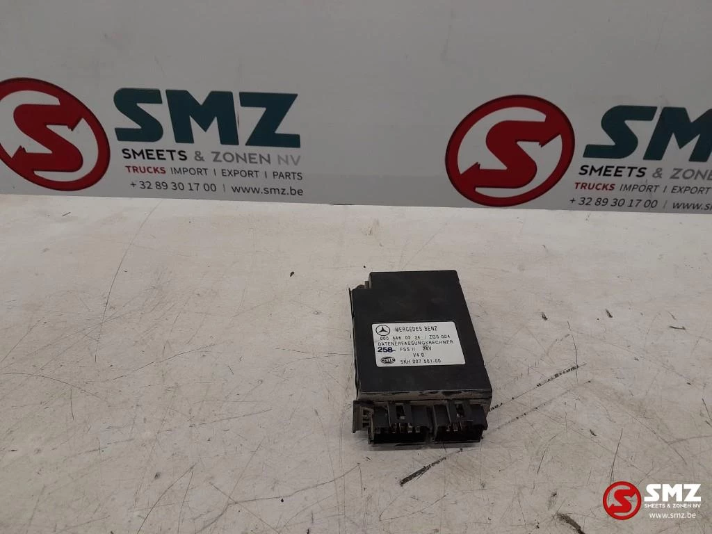 Mercedes-Benz 1999 - Occ ECU ZGS-regeleenheid Mercedes afbeelding 1