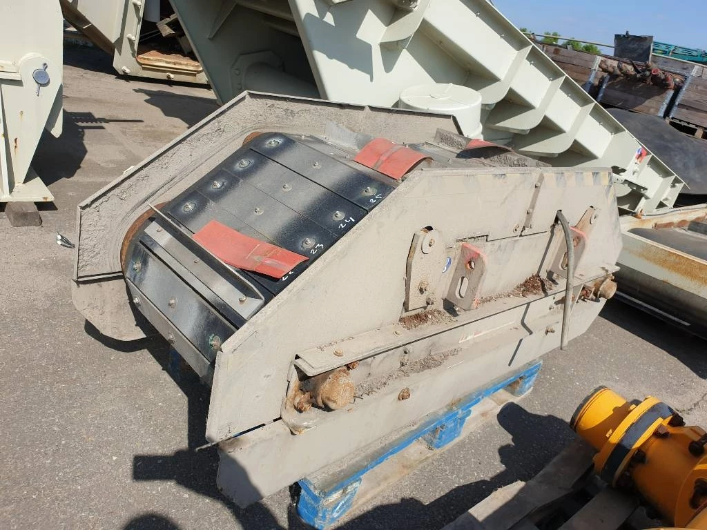 IFE Bulk 2017 - Magnet band conveyor MEQL751 J-G afbeelding 1