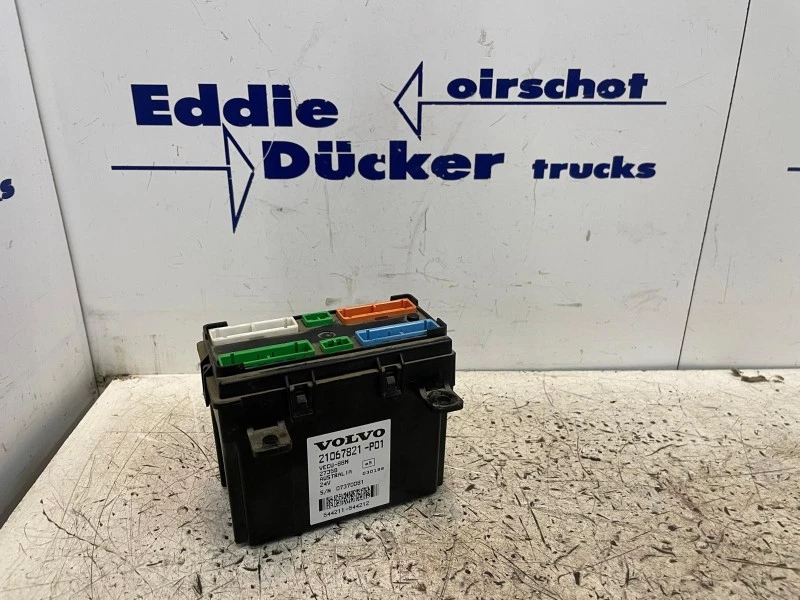 Volvo - 21067821 VECU CONTROL UNIT Bild 1