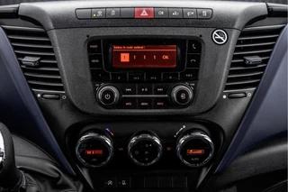 Iveco Daily 2021 - **35S14V 2.3 L2H2 | Automaat | Euro 6 | Cruise | Climate | 3500 KG Trekgewicht | Trekhaak** imagem 17