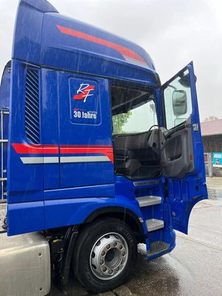DAF XF480 2018 - SuperSpaceCab 4X2 *Volumen-SZM*verst. Sattelplatte*Dachklima*Volluft* obrazek 43