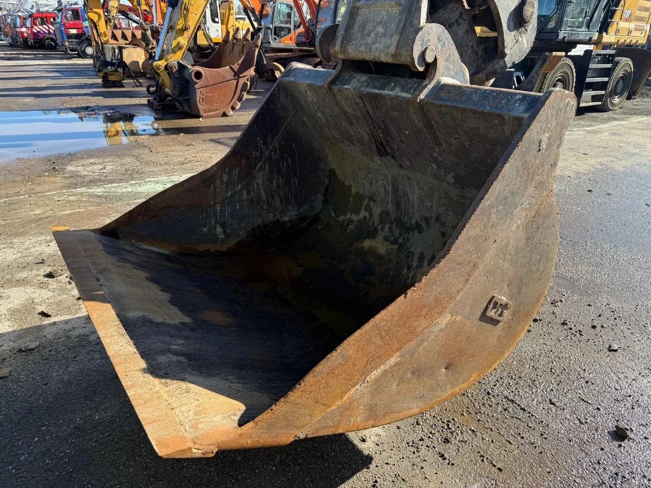 Hitachi ZAXIS ZX300LC-6 2016 obrázek 9