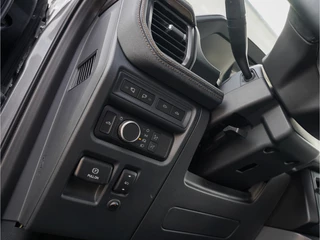Ford F-150 2023 - Lightning Lariat Standard Range immagine 39