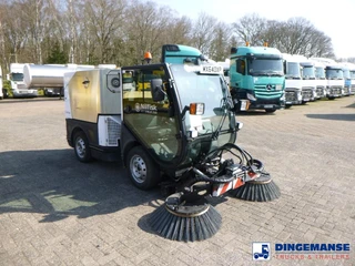 Nilfisk City Ranger CR3500 sweeper 2014 Bild 2 Miniaturansicht